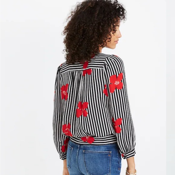 ❤️🌹 Madewell Striped Floral Tie-Front Blouse – Medium 🌹❤️ - Picture 6 of 9